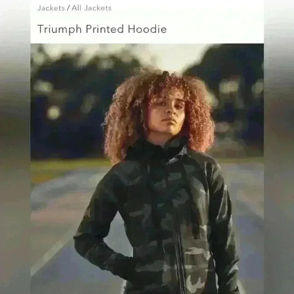 Athleta Triumph Hoodie in Black Camo Size Small - Picture 7 of 7